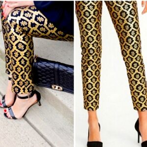 Old Navy Beautiful Gold and Black Ankle Cropped Pants